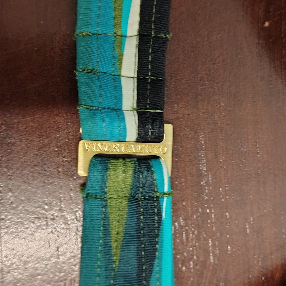 Vince Camuto Women Green Printed Cross-Front Bikini Top Swimwear Size Medium - Picture 8 of 11